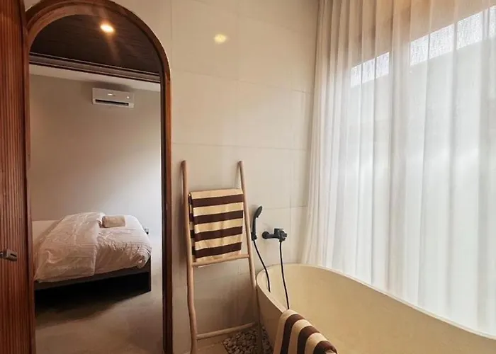 Villa Kelod House *